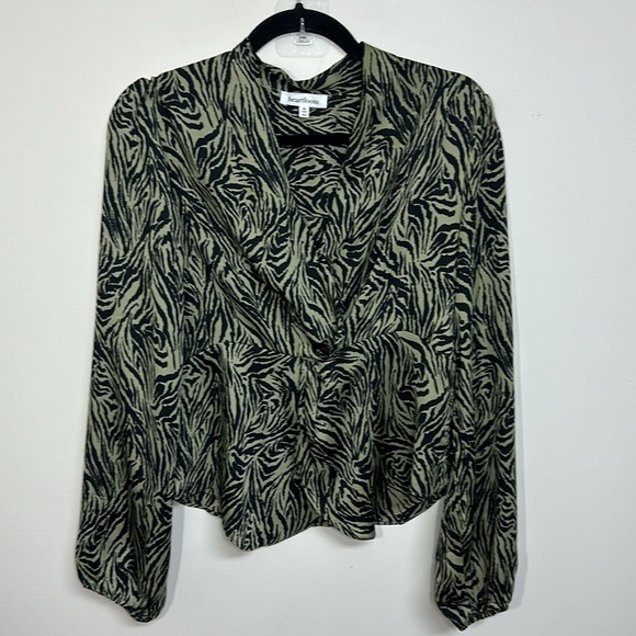 Heartloom Randi Top in Moss Print Medium - Picture 3 of 6